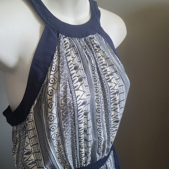 Carmen Marc Valvo Maxi Dress 2 - Picture 4 of 11